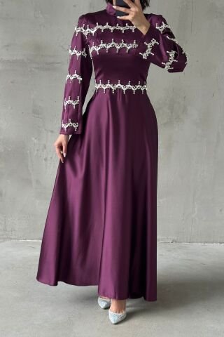 Şerit Taş İşlemeli Saten Tesettür Abiye Mürdüm