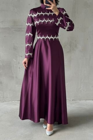 Şerit Taş İşlemeli Saten Tesettür Abiye Mürdüm