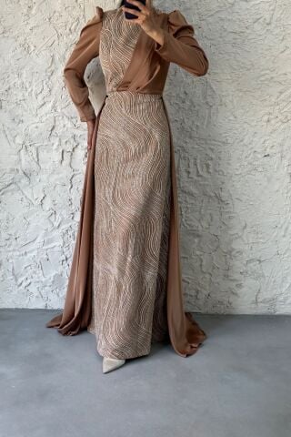 Simli Pelerin Detaylı Saten Tesettür Abiye Bakır