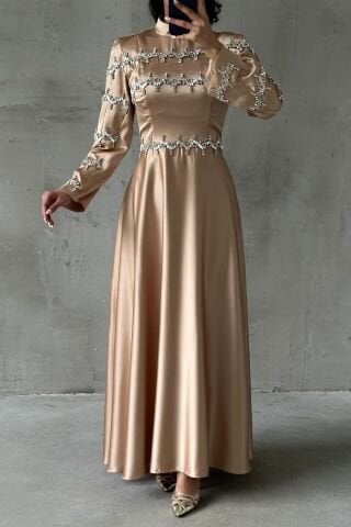 Strip Stone Embroidered Satin Hijab Evening Dress Stone