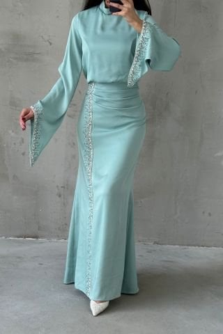 Flowing Sleeve Sparkly Embroidered Satin Modest Evening Dress Mint Green