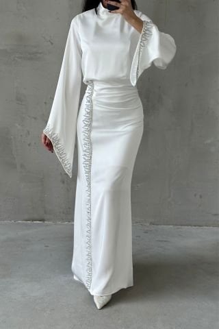 Dökümlü Kol Işıltılı İşlemeli Saten Tesettür Abiye Ekru