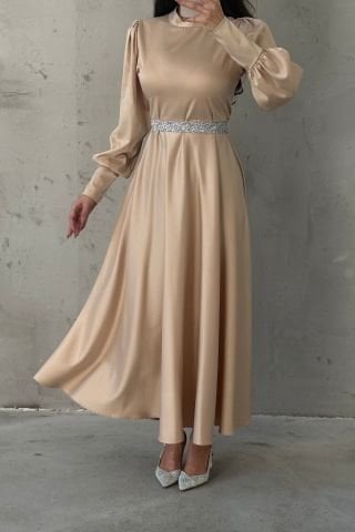 Işıltılı Kemer Detaylı Basic Saten Tesettür Abiye Taş