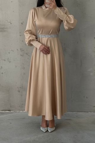 Işıltılı Kemer Detaylı Basic Saten Tesettür Abiye Taş