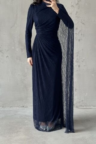 فستان سهرة من ميليس حجاب، لون كحلي