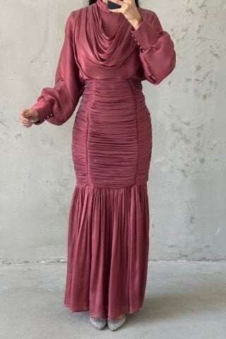 Belden İnce Piliseli Janjan Tesettür Abiye Pudra