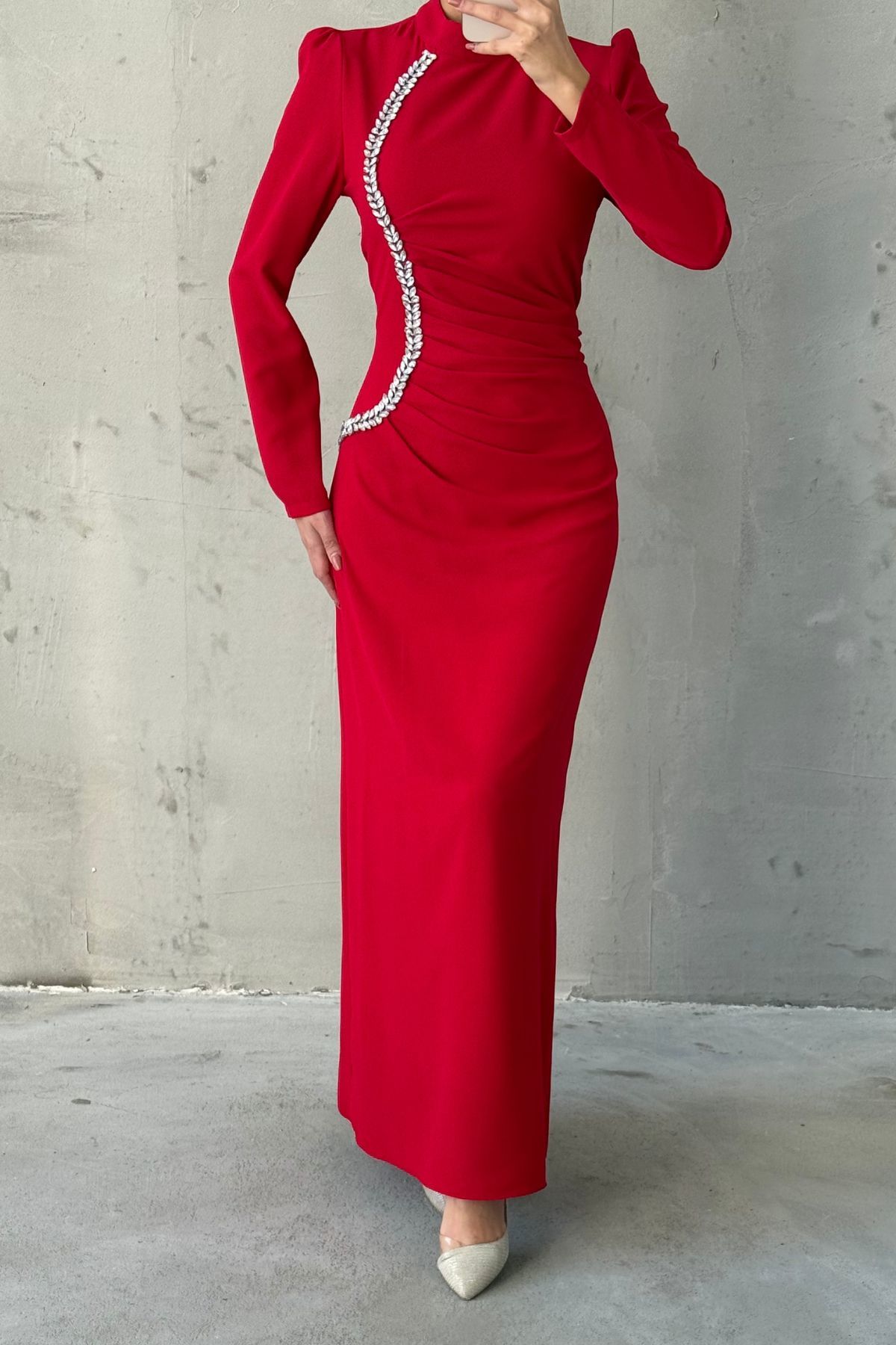 Waist Pleated Stone Crepe Hijab Evening Dress Red