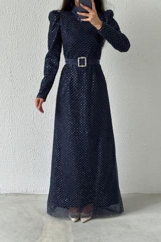 İşleme Detaylı Kemerli Tesettür Abiye Lacivert