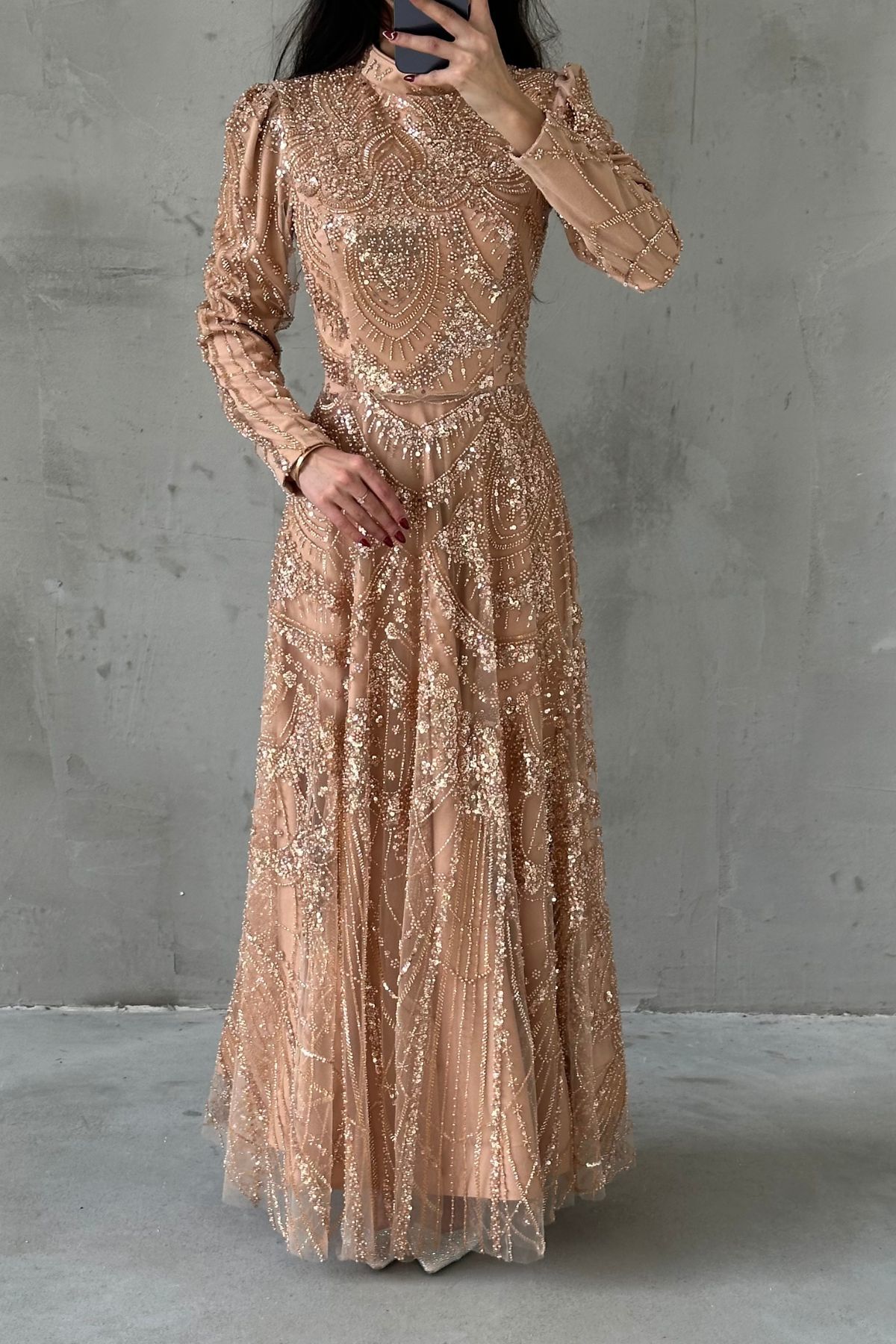 İşlemeli Dökümlu Zarif Tesettür Abiye Bakır