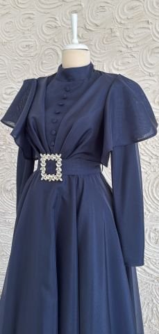 Göz Alıcı Organze Tesettür Abiye Lacivert