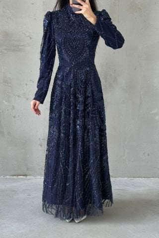 İşlemeli Dökümlu Zarif Tesettür Abiye Lacivert