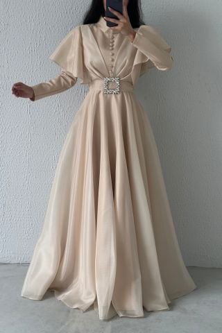 Göz Alıcı Organze Tesettür Abiye Taş