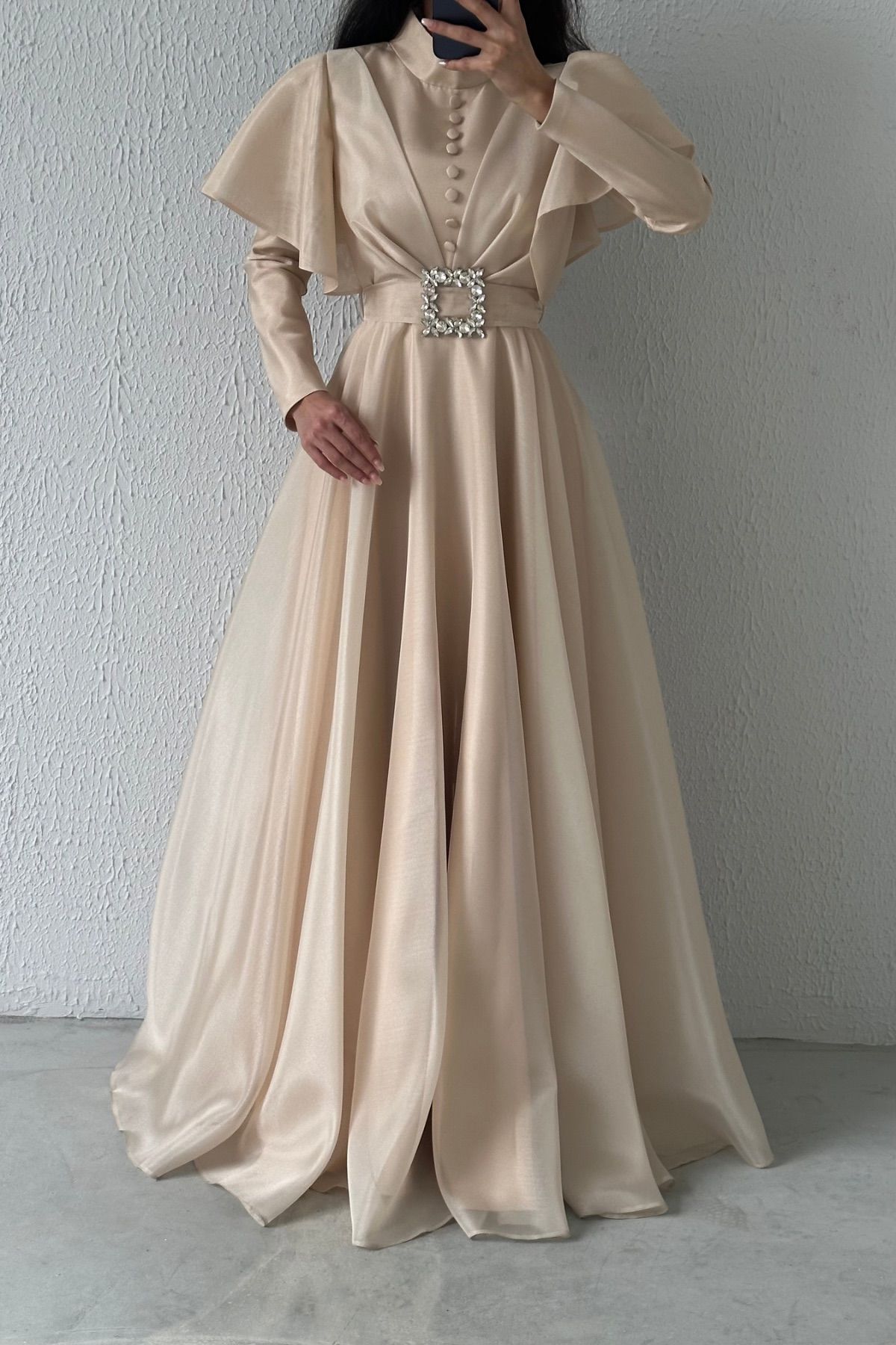 Göz Alıcı Organze Tesettür Abiye Taş