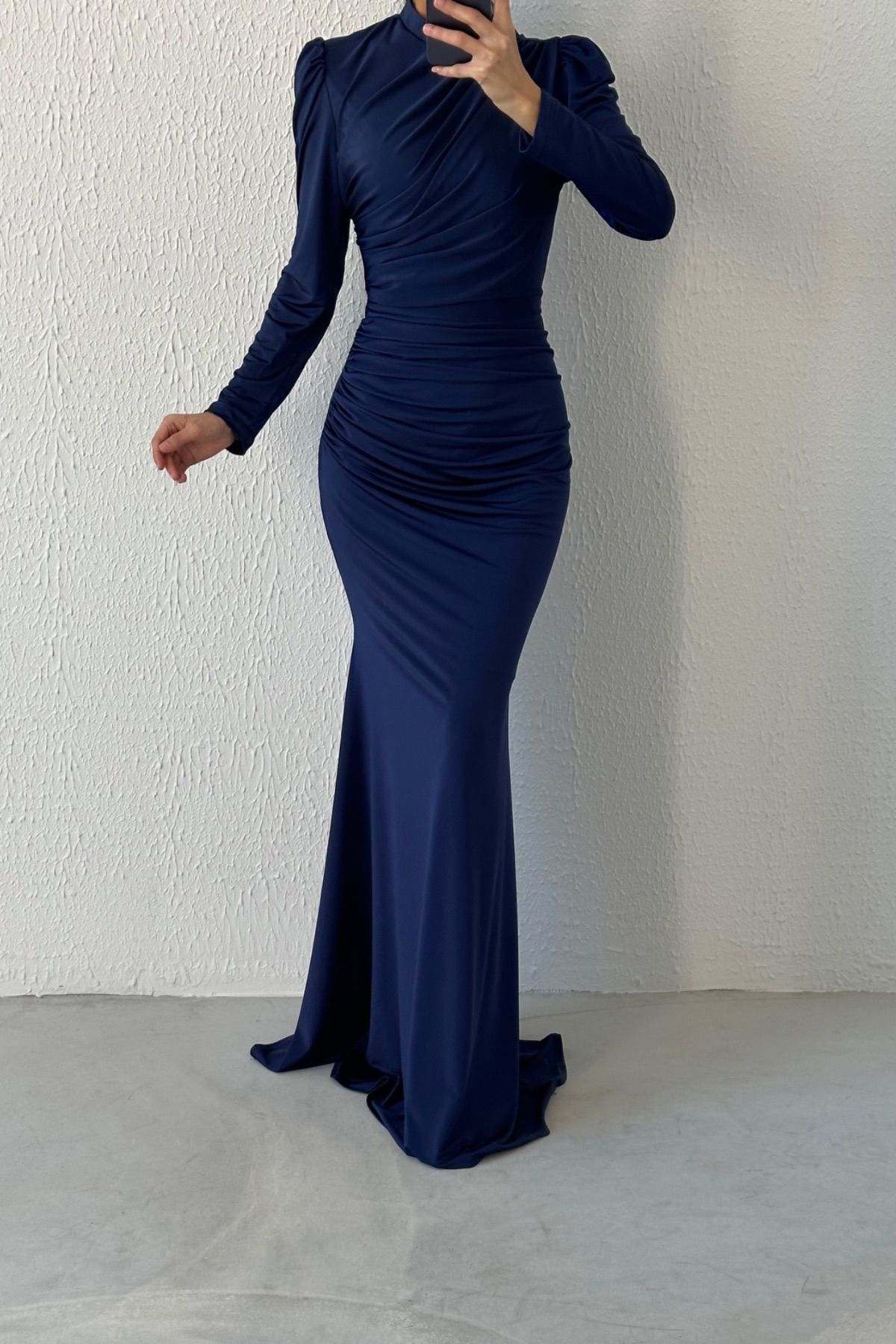 Basic Balık Model Sendi Kumaş Tesettür Abiye Lacivert