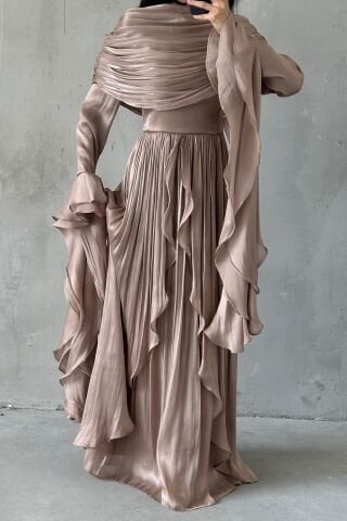 Volan Detaylı Fırfırlı Janjan Tesettür Abiye Vizon