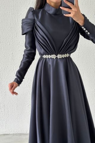 Zarafetin Sembolü Saten Tesettür Abiye Lacivert