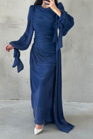 Flowing Fabric Tail Detailed Hijab Evening Dress Navy Blue