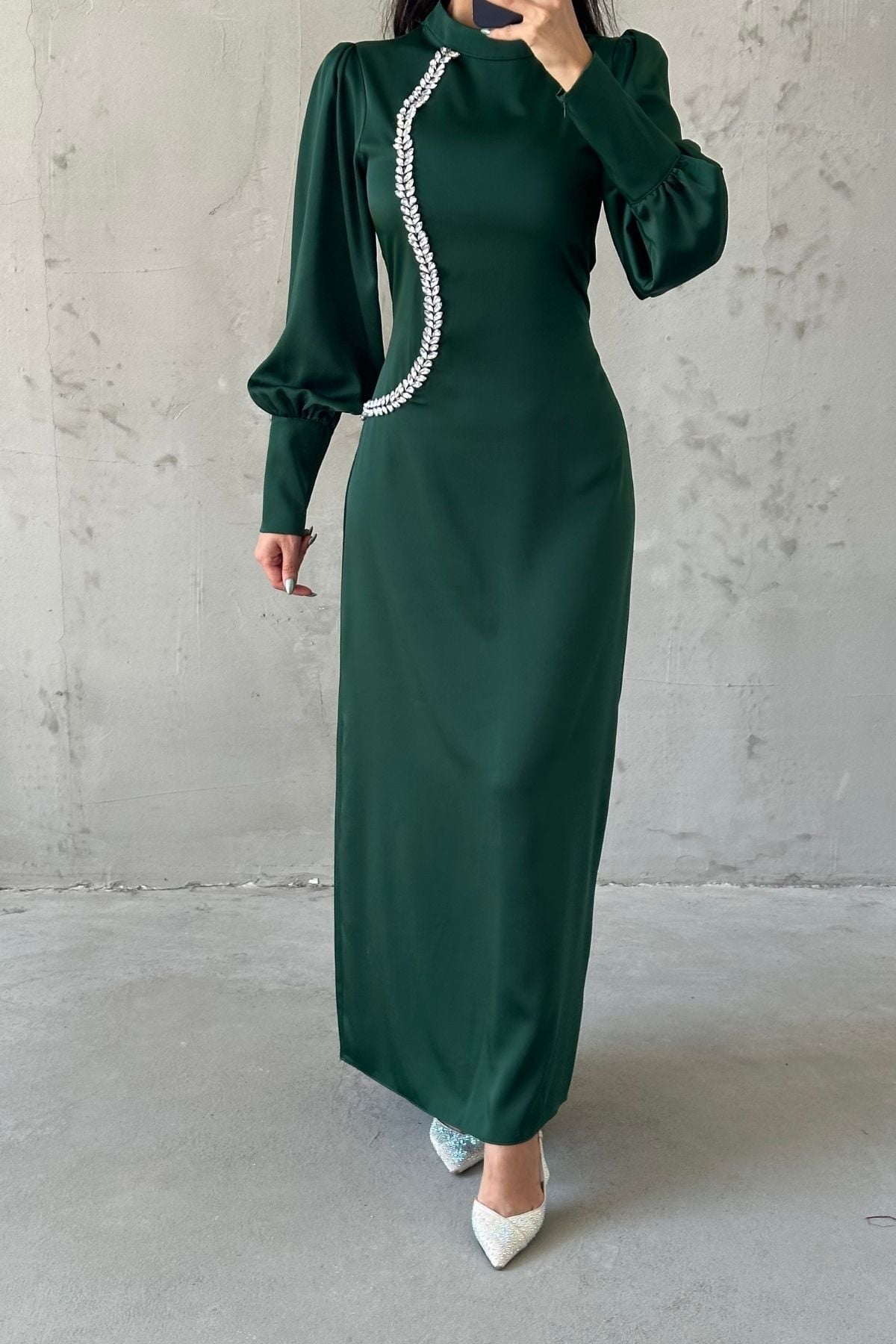 İnci Dokunuşlu Saten Tesettür Abiye Yeşil