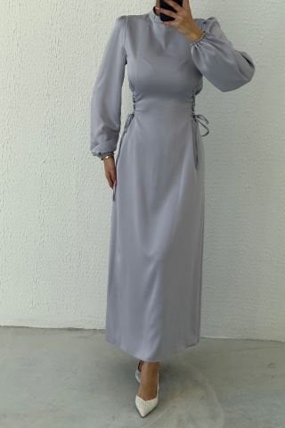 Belden Bağlama Detaylı Saten Tesettür Abiye Gri