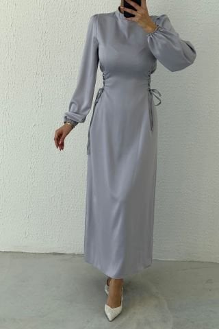 Belden Bağlama Detaylı Saten Tesettür Abiye Gri
