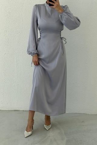 Belden Bağlama Detaylı Saten Tesettür Abiye Gri