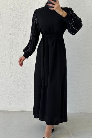 Kolları Boydan İşlemeli Krep Tesettür Abiye Siyah