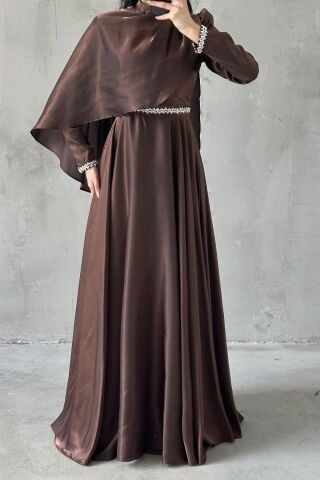 Selvi Tesettür Abiye Kahverengi