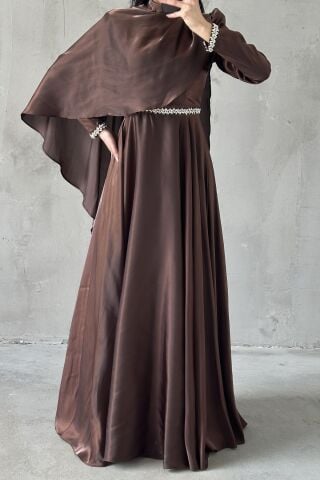 Selvi Tesettür Abiye Kahverengi