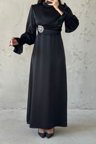 Elegant Design Stone Detailed Flounce Sleeve Hijab Evening Dress Black
