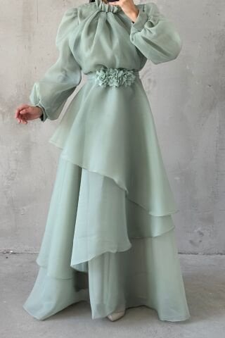 Çiçek Kemer Detaylı Organze Tesettür Abiye Mint Yeşili