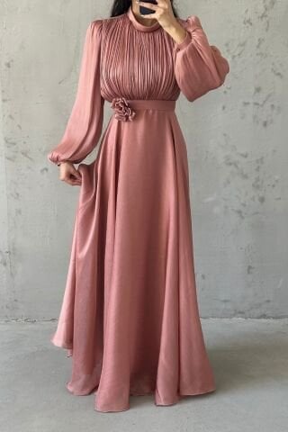 Modern Tasarım Broş Detaylı Tesettür Abiye Pudra