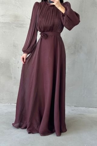 Modern Tasarım Broş Detaylı Tesettür Abiye Kahverengi