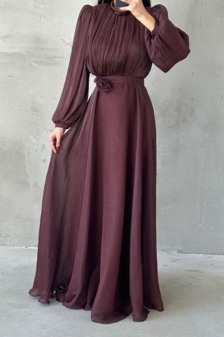 Modern Tasarım Broş Detaylı Tesettür Abiye Kahverengi