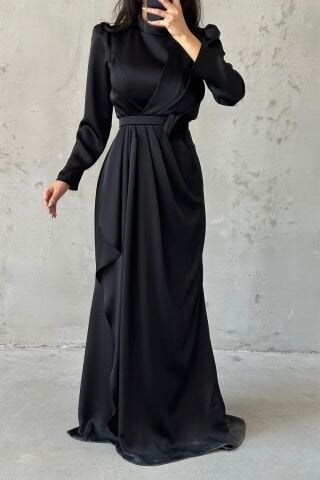 Gül Zarafetli Saten Tesettür Abiye Siyah