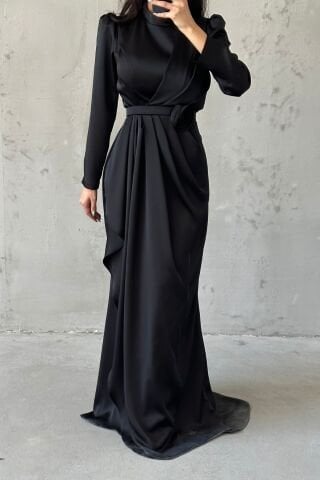 Gül Zarafetli Saten Tesettür Abiye Siyah