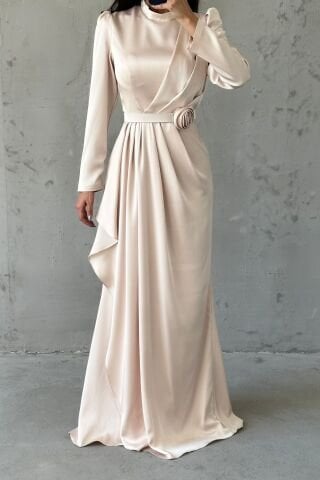 Gül Zarafetli Saten Tesettür Abiye Taş