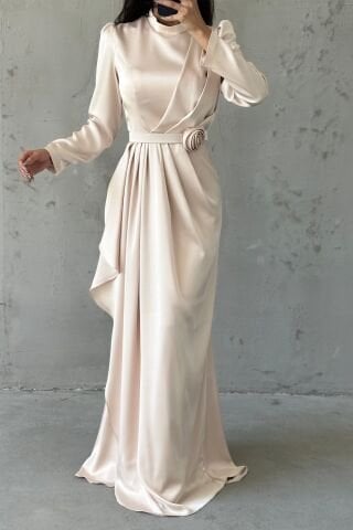 Gül Zarafetli Saten Tesettür Abiye Taş