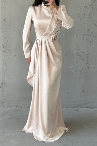 Gül Zarafetli Saten Tesettür Abiye Taş