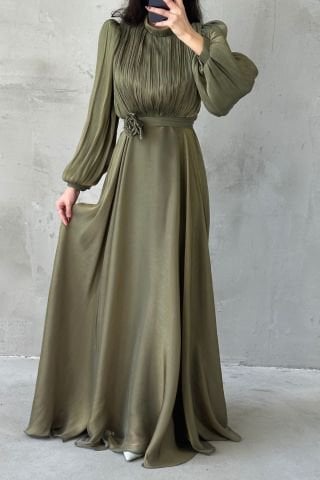 Modern Tasarım Broş Detaylı Tesettür Abiye Haki