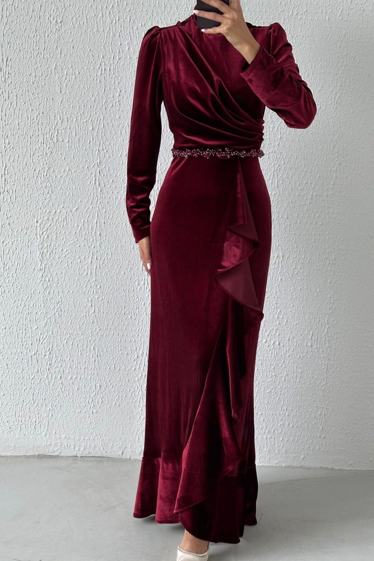Velvet Hijab Evening Dress with Bead Detail at the Waist Claret Red