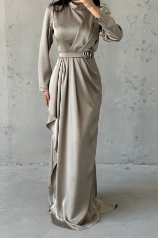 Gül Zarafetli Saten Tesettür Abiye Vizon