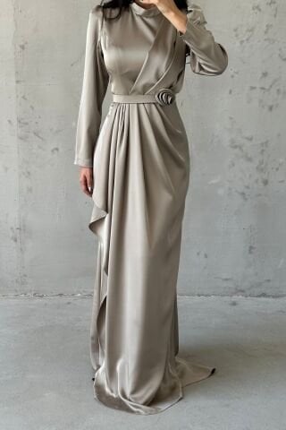 Gül Zarafetli Saten Tesettür Abiye Vizon