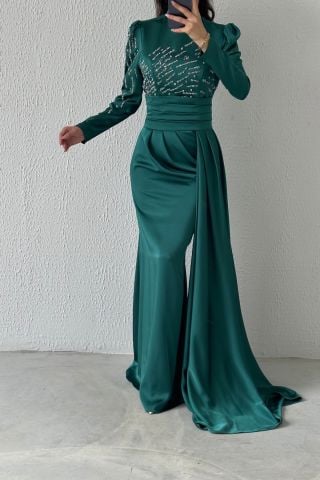 Pırıltılı Kuyruklu Saten Tesettür Abiye Zümrüt Yeşili