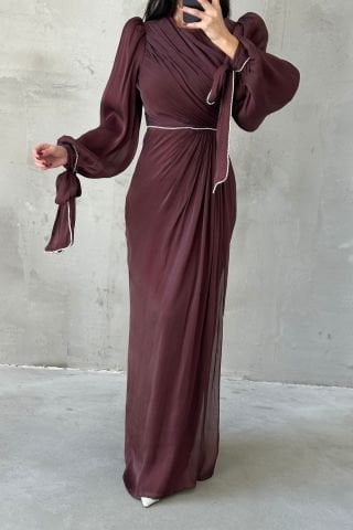 Elegant Hijab Evening Dress Embellished with Pearls Brown