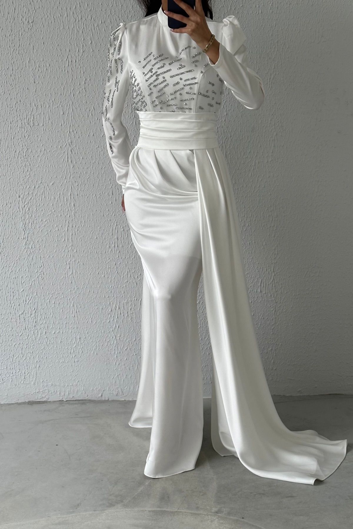 Sparkling Tail Satin Hijab Evening Dress Ecru