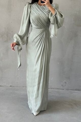 Elegant Hijab Evening Dress Embellished with Pearls Mint