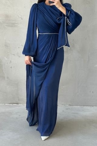 Elegant Hijab Evening Dress Embellished with Pearls Navy Blue