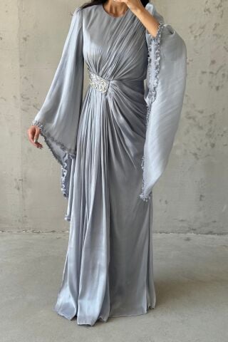 Işıltılı Kol Detaylı Janjan Tesettür Abiye Gri