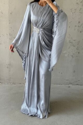 Işıltılı Kol Detaylı Janjan Tesettür Abiye Gri
