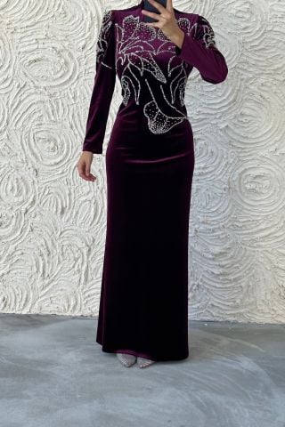 Fine Stone Embroidered Velvet Hijab Evening Dress Plum